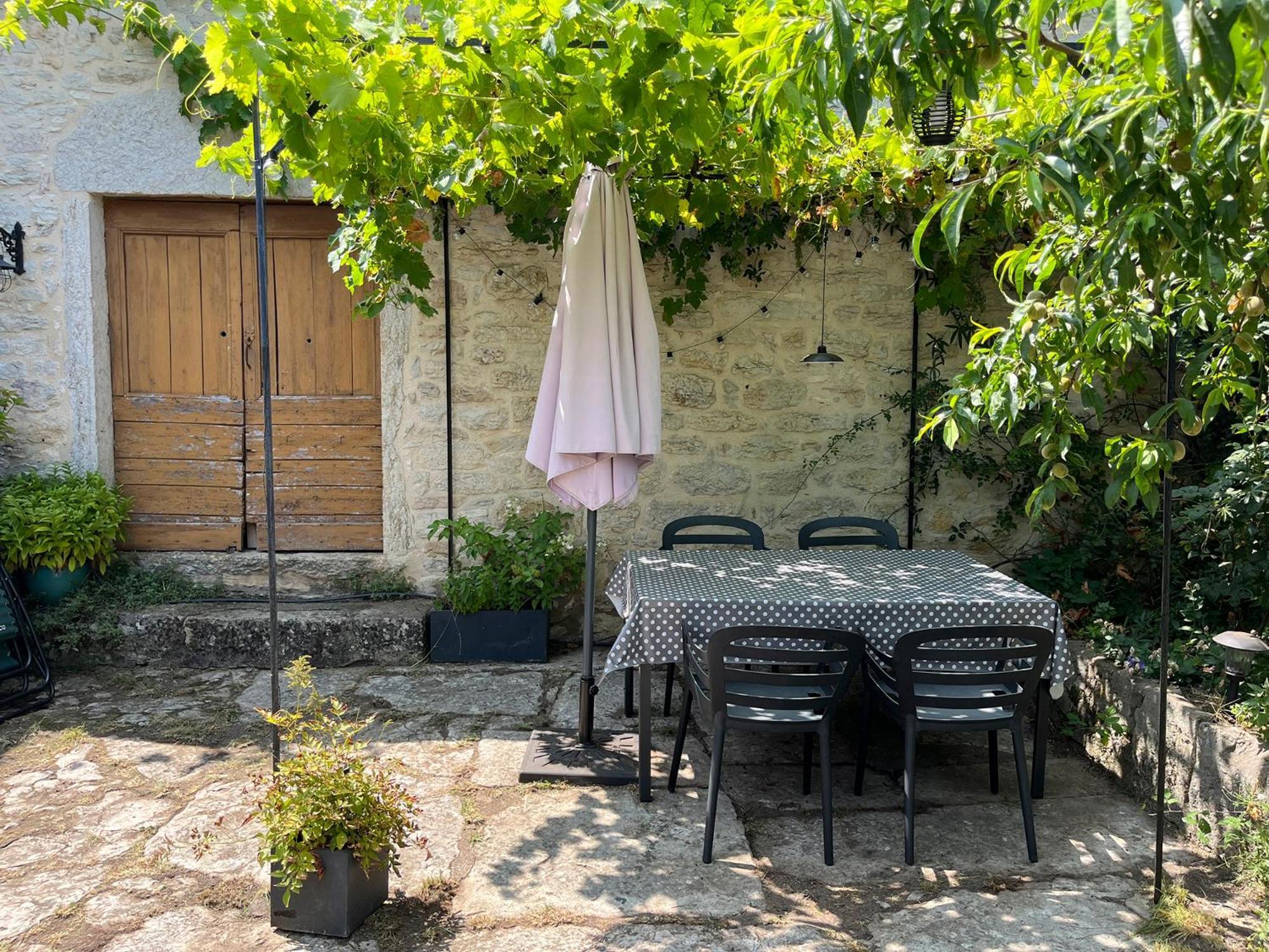 Charmante Maison De Village Senaillac-Lauzes 外观 照片